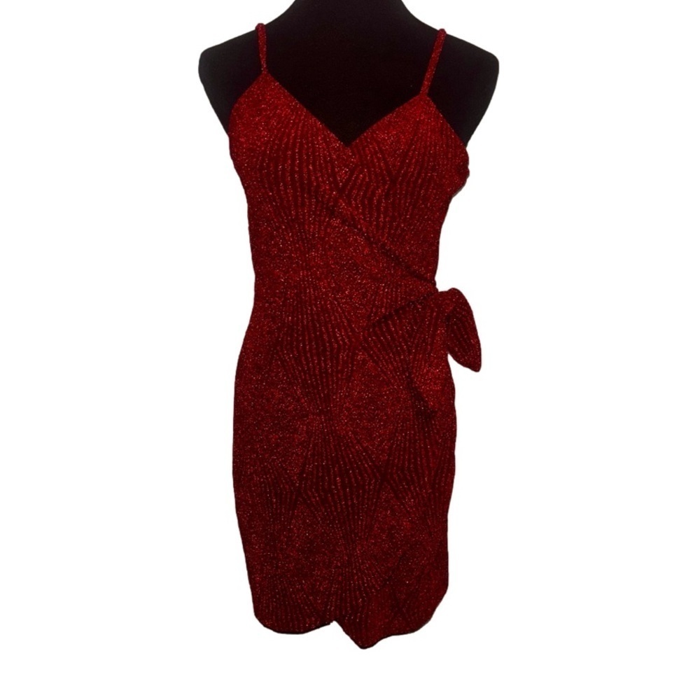 Lily Rose Knotted Side Wrap Bodycon Dress - Picture 2 of 4